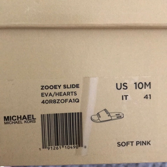 Michael Kors Zooey Studded Heart Slide - Picture 5 of 5